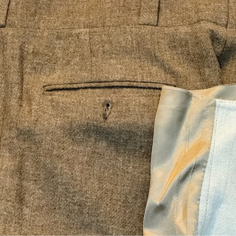 Vintage Topman 3pc.‎ Tan & Cream Buffalo Plaid Wool Suit Size Medium-ish C35